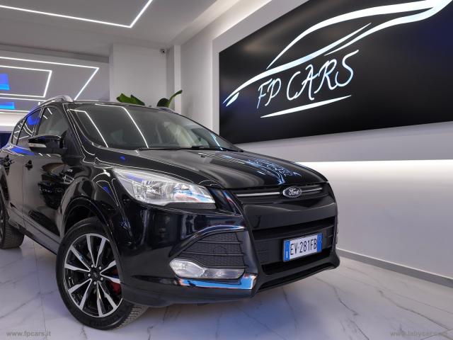 Ford kuga 2.0 tdci 140 cv titanium st line