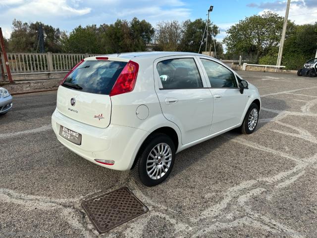 Auto - Fiat punto 1.4 8v 5p. natural power lounge