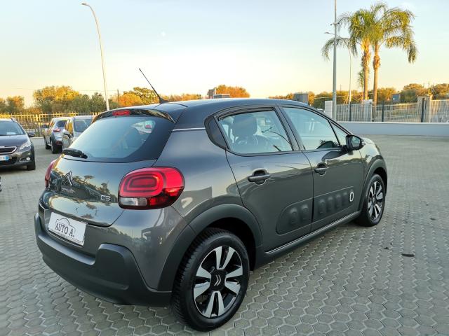 Auto - Citroen c3 puretech 82 s&s shine