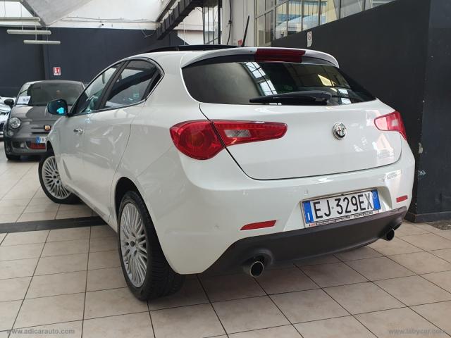 Auto - Alfa romeo giulietta 2.0 jtdm-2 170 cv distinctive