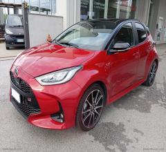 Auto - Toyota yaris 1.5 hybrid 5p. gr sport