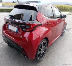 Auto - Toyota yaris 1.5 hybrid 5p. gr sport