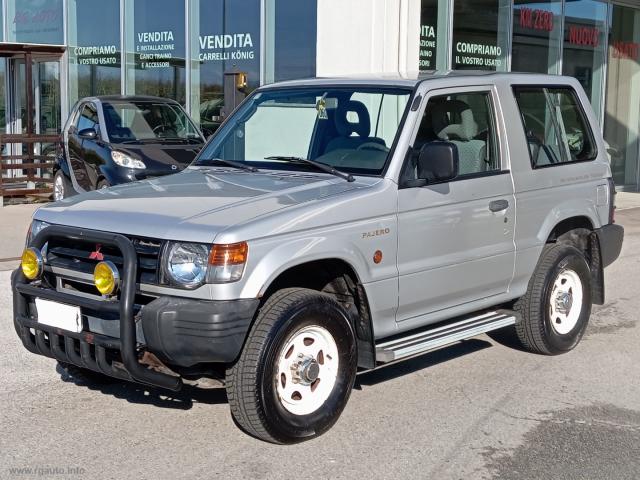 Mitsubishi pajero 2.5 tdi mt gl air