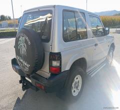 Auto - Mitsubishi pajero 2.5 tdi mt gl air