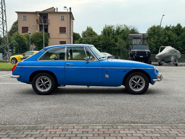 Auto - Mg mgb gt coupÃ