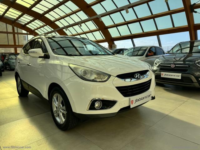 Auto - Hyundai ix35 tucson 1.7 crdi 2wd xpossible