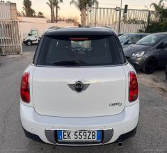 Auto - Mini mini cooper d countryman all4