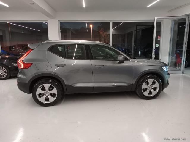 Auto - Volvo xc40 d4 awd geartronic momentum