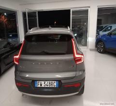 Auto - Volvo xc40 d4 awd geartronic momentum