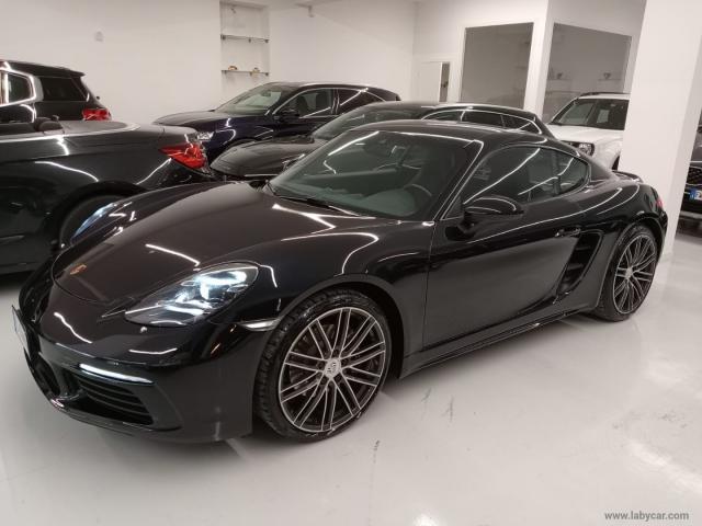 Auto - Porsche 718 cayman