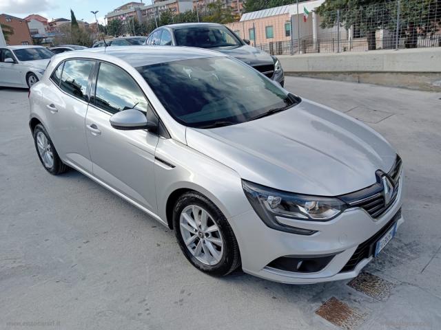 Auto - Renault mÃ©gane dci 8v 110 cv edc energy intens