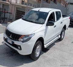 Auto - Mitsubishi l200 2.4 di-d/154cv club cab inform