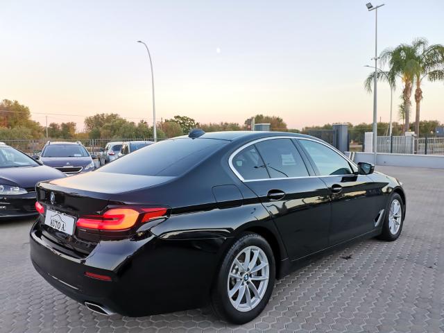 Auto - Bmw 518d 48v luxury