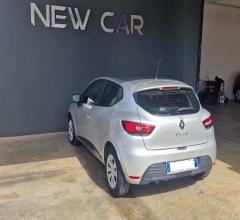 Auto - Renault clio sporter dci 8v 75 cv business