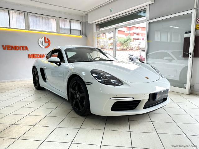 Auto - Porsche 718 cayman