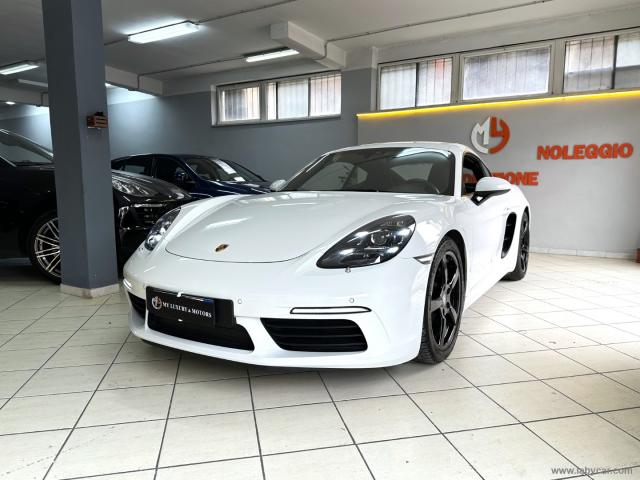 Auto - Porsche 718 cayman