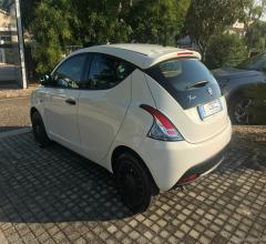 Auto - Lancia ypsilon 1.2 69 cv 5p. elefantino