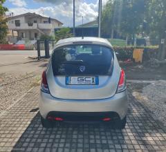 Auto - Lancia ypsilon 1.3 mjt 95 cv 5p. s&s elefantino