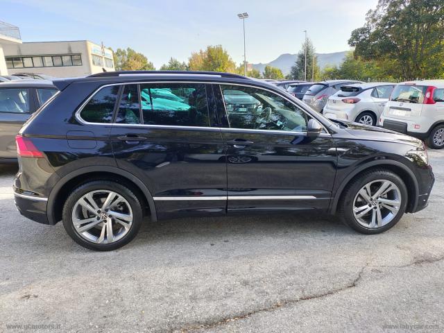 Auto - Volkswagen tiguan 2.0 tdi 150cv scr dsg r-line