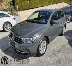 Auto - Volkswagen tiguan 2.0 tdi scr life