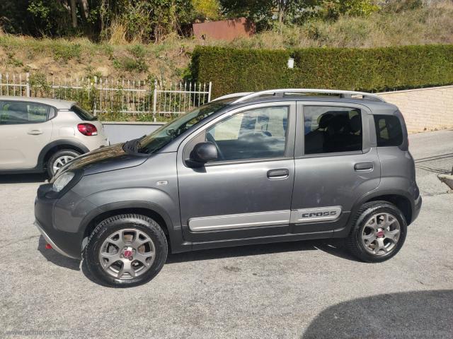 Auto - Fiat panda cross 1.3 mjt 95 cv s&s 4x4