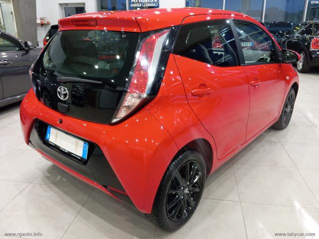 Auto - Toyota aygo 1.0 vvt-i 69 cv 5p. x-cite tss