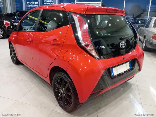 Auto - Toyota aygo 1.0 vvt-i 69 cv 5p. x-cite tss