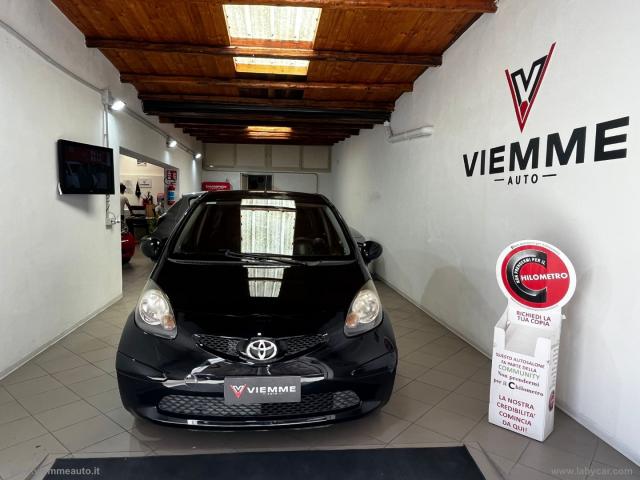 Auto - Toyota aygo 1.0 vvt-i 5p. now