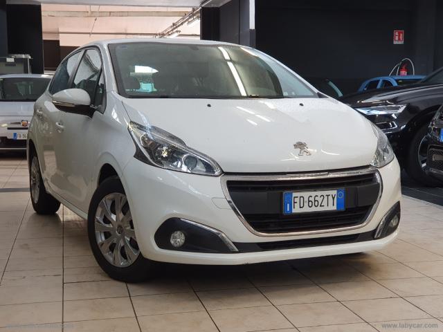 Auto - Peugeot 208 puretech 82 5p. access