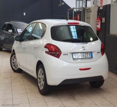 Auto - Peugeot 208 puretech 82 5p. access