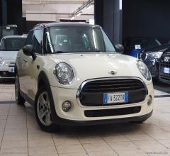 Auto - Mini mini one d 5 porte