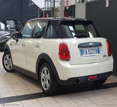 Auto - Mini mini one d 5 porte