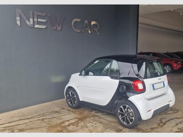 Auto - Smart fortwo 70 1.0 twinamic superpassion