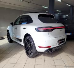 Auto - Porsche macan 2.0