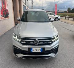 Auto - Volkswagen tiguan 2.0 tdi 150cv scr dsg r-line