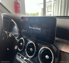 Auto - Mercedes-benz glc 220 d 4matic sport