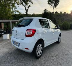 Auto - Dacia sandero 1.2 gpl 75 cv ambiance