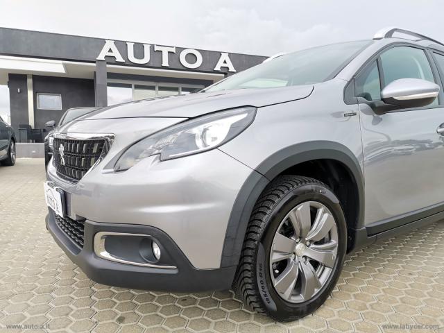 Auto - Peugeot 2008 bluehdi 100 s&s signature