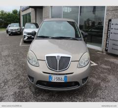 Auto - Lancia ypsilon 1.2 69 cv argento