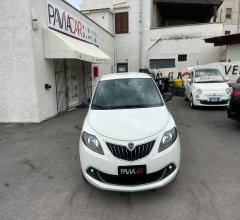 Auto - Lancia ypsilon 1.0 firefly 5p.s&s hybrid silver