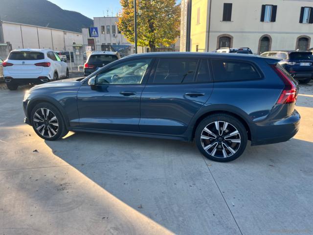 Auto - Volvo v60 cross country d4 awd geartronic pro