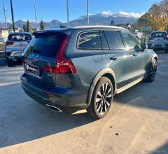 Auto - Volvo v60 cross country d4 awd geartronic pro