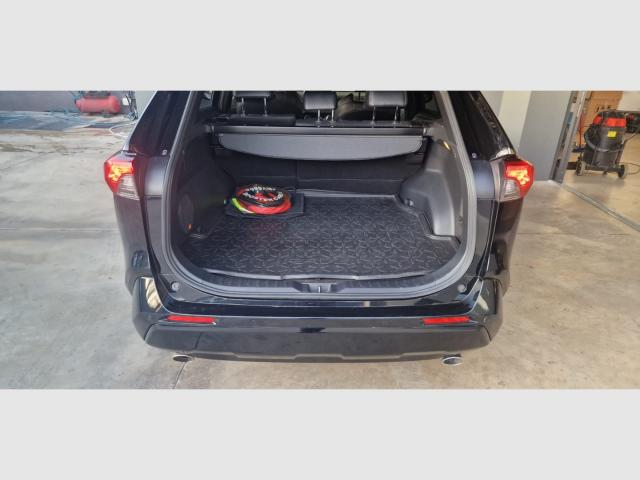 Auto - Toyota rav4 2.5 hybrid 2wd lounge