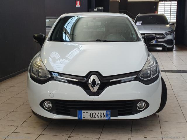 Auto - Renault clio 1.2 75 cv 5p.