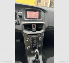 Auto - Volvo v40 d2 geartronic business