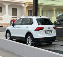 Auto - Volkswagen tiguan 2.0 tdi business bmt