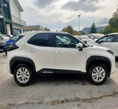 Auto - Toyota yaris cross 1.5 hybrid 5p. e-cvt busin.