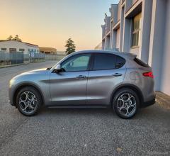 Auto - Alfa romeo stelvio 2.2 t.diesel 160cv at8 rwd sp-t.