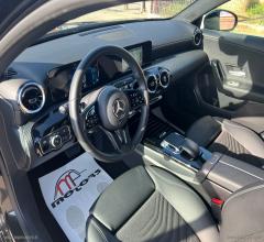 Auto - Mercedes-benz a 180 d automatic business