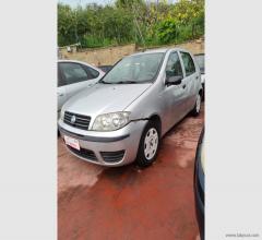 Auto - Fiat punto 1.2 5p. active natural power